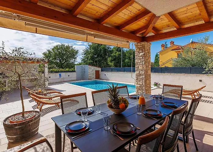 Stunning In Σπίτι διακοπών Segotici